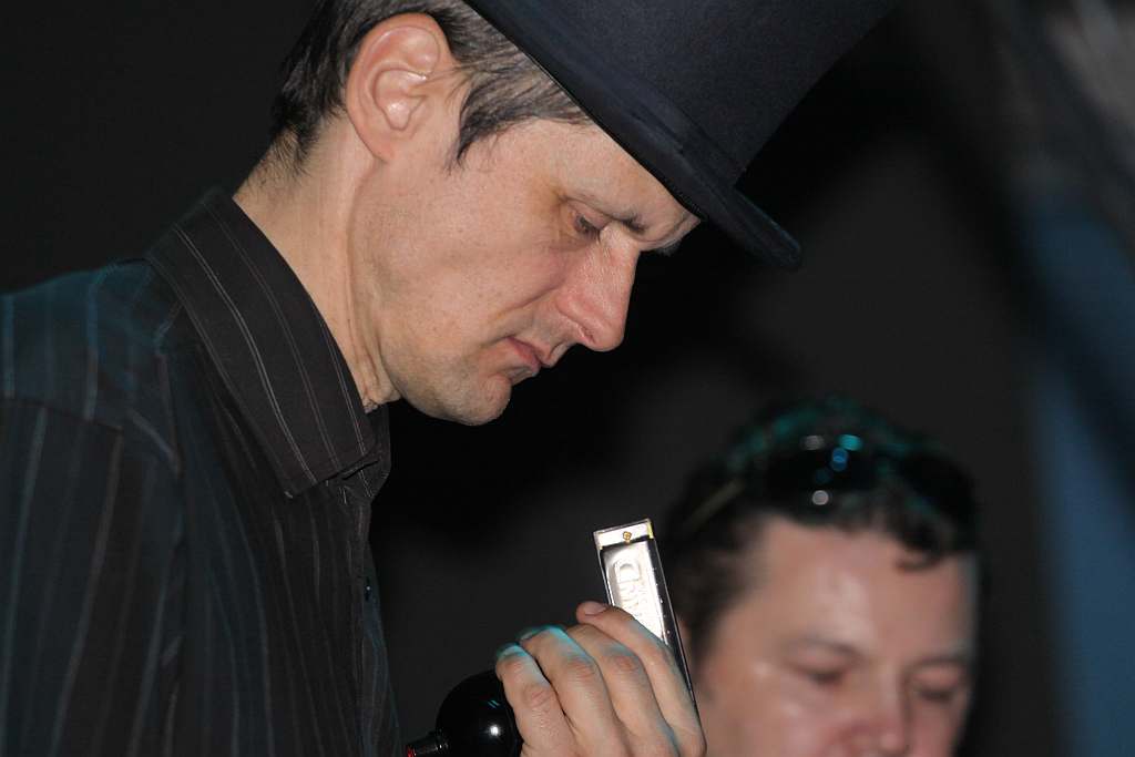 Zaduszki w Sunny Music Club
