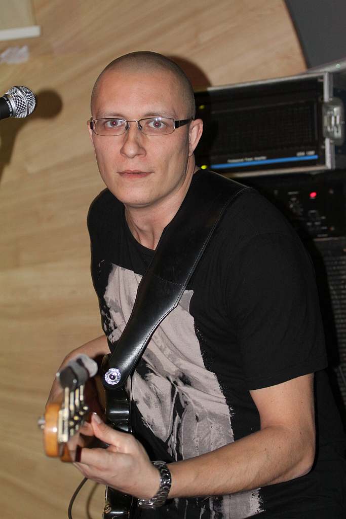 Zaduszki w Sunny Music Club