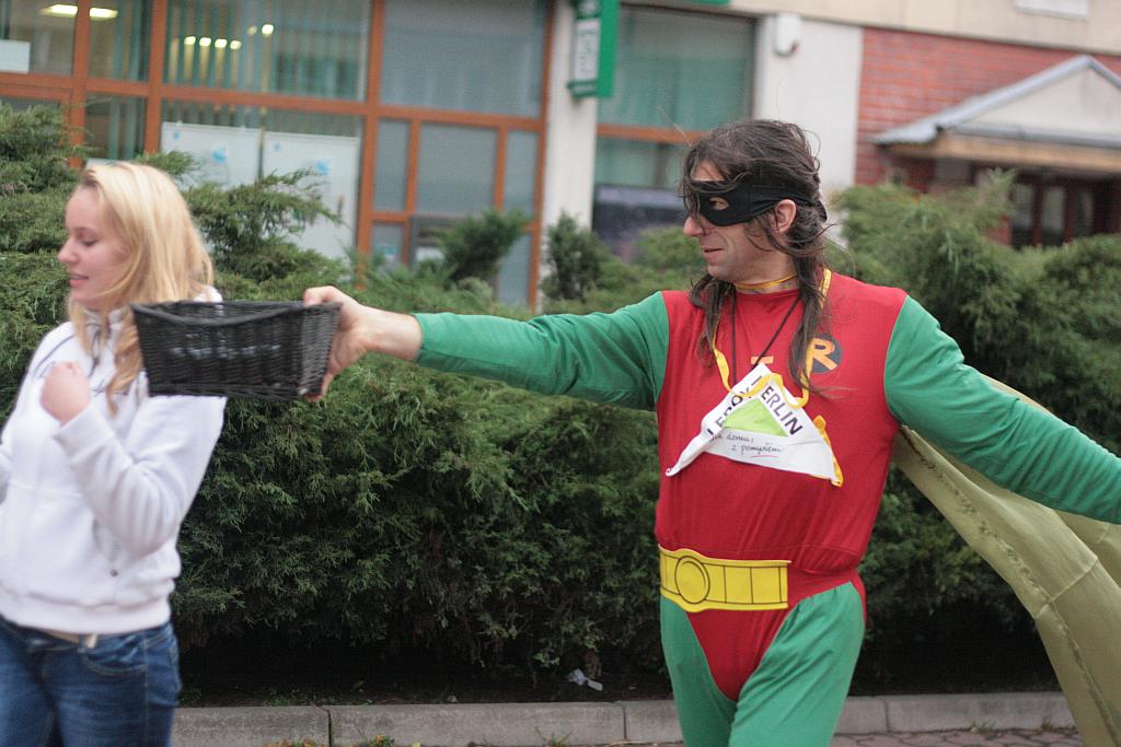 Super L buduje dom na rynku