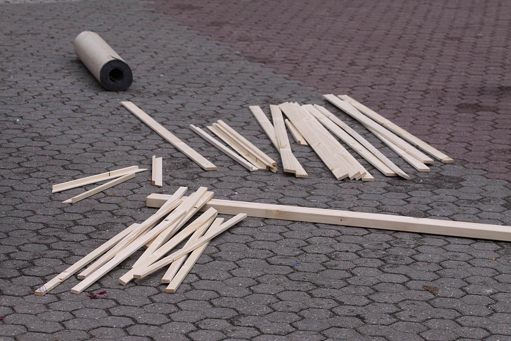 Super L buduje dom na rynku