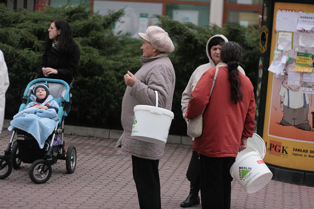 Super L buduje dom na rynku