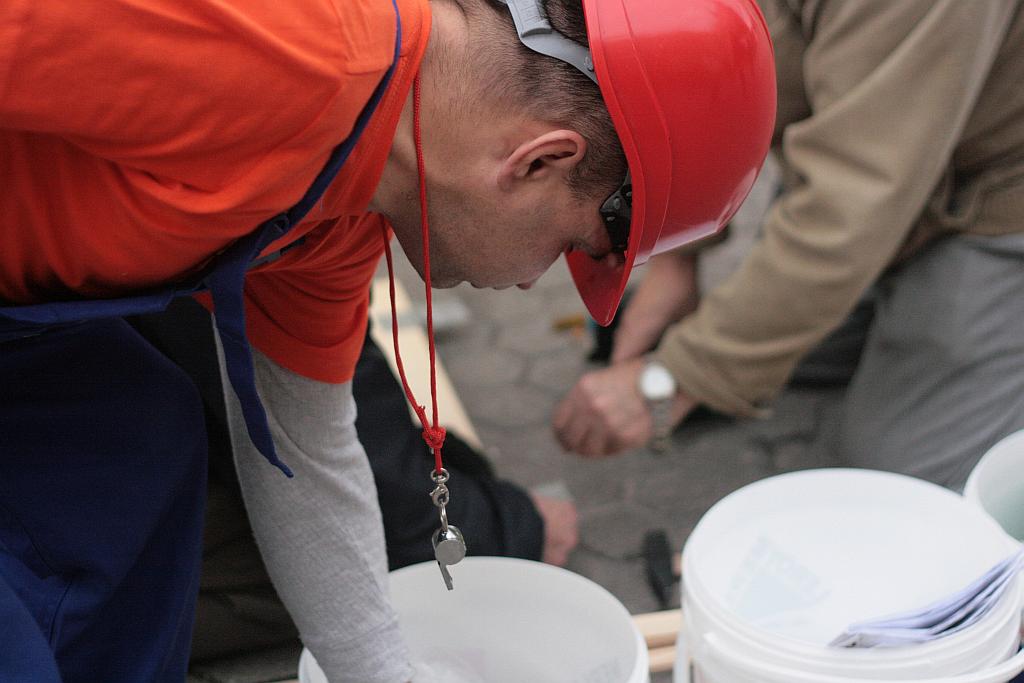 Super L buduje dom na rynku