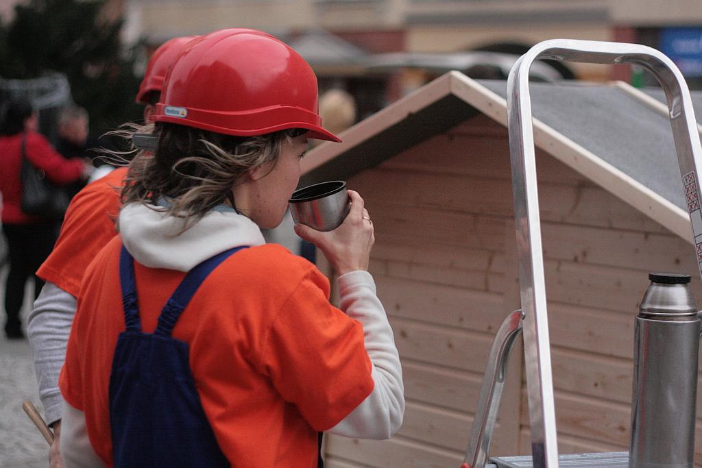 Super L buduje dom na rynku
