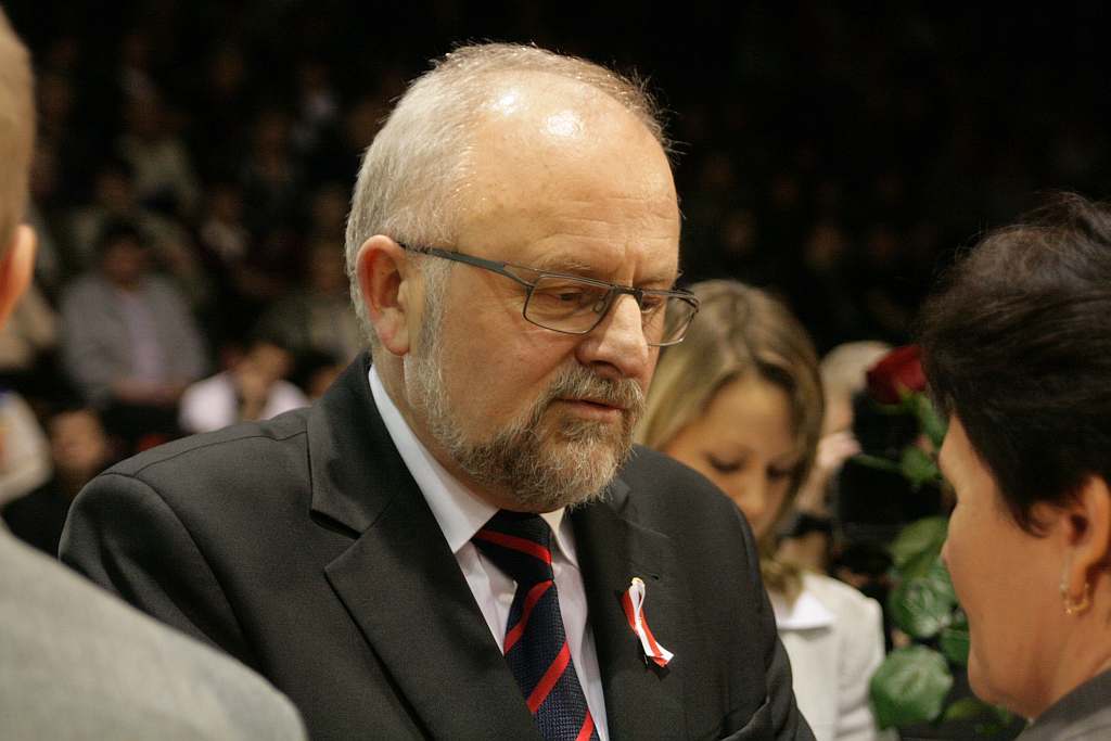 Medale i odznaczenia dla legniczan