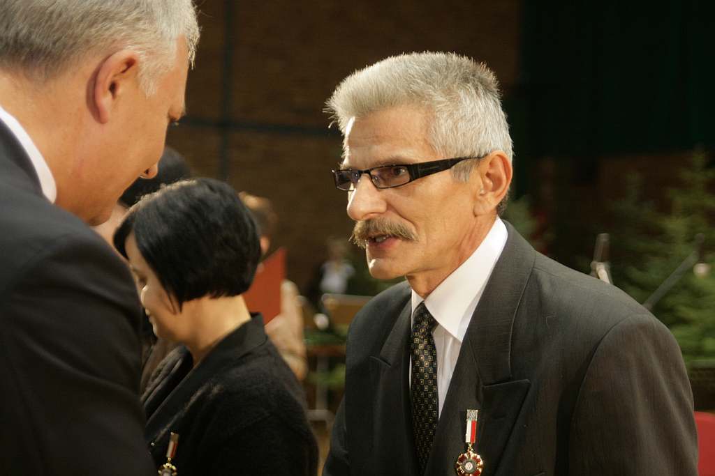 Medale i odznaczenia dla legniczan