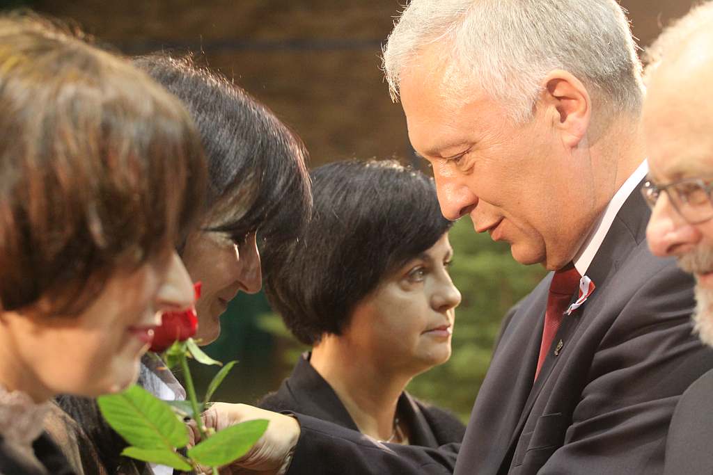 Medale i odznaczenia dla legniczan