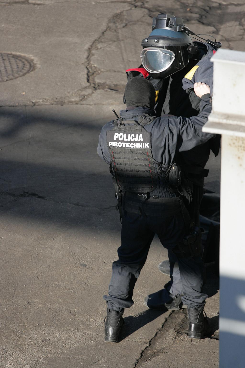 Ćwiczenia antyterrorystyczne