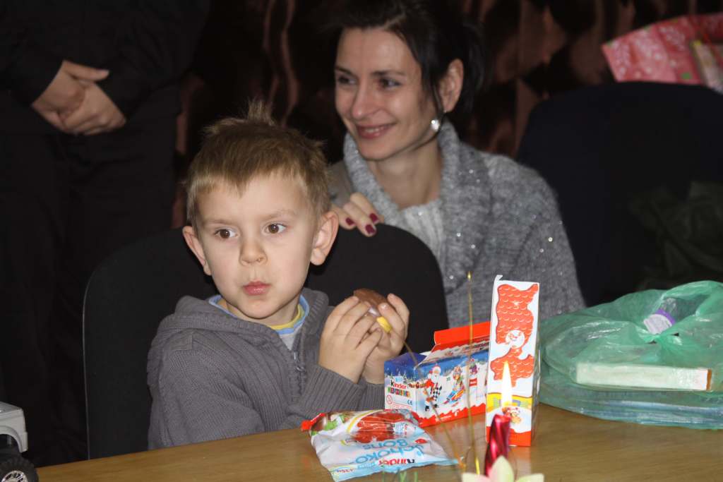 Niebiescy mikołajowie w szpitalu