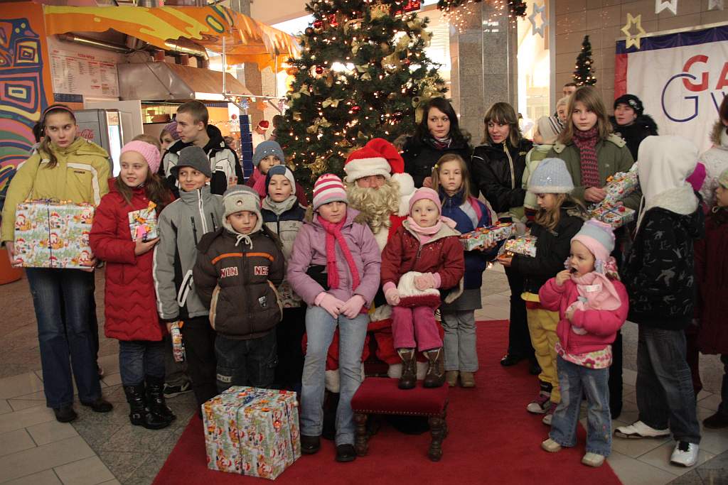 Mikołaj w Galerii Gwarnej