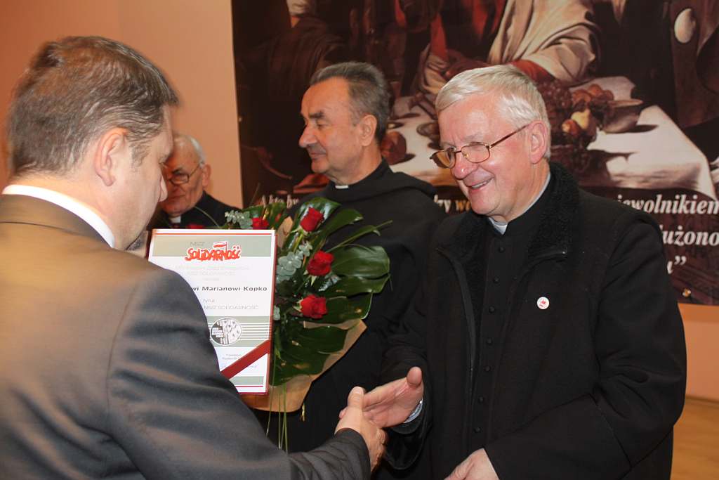 Duda odznaczył księży