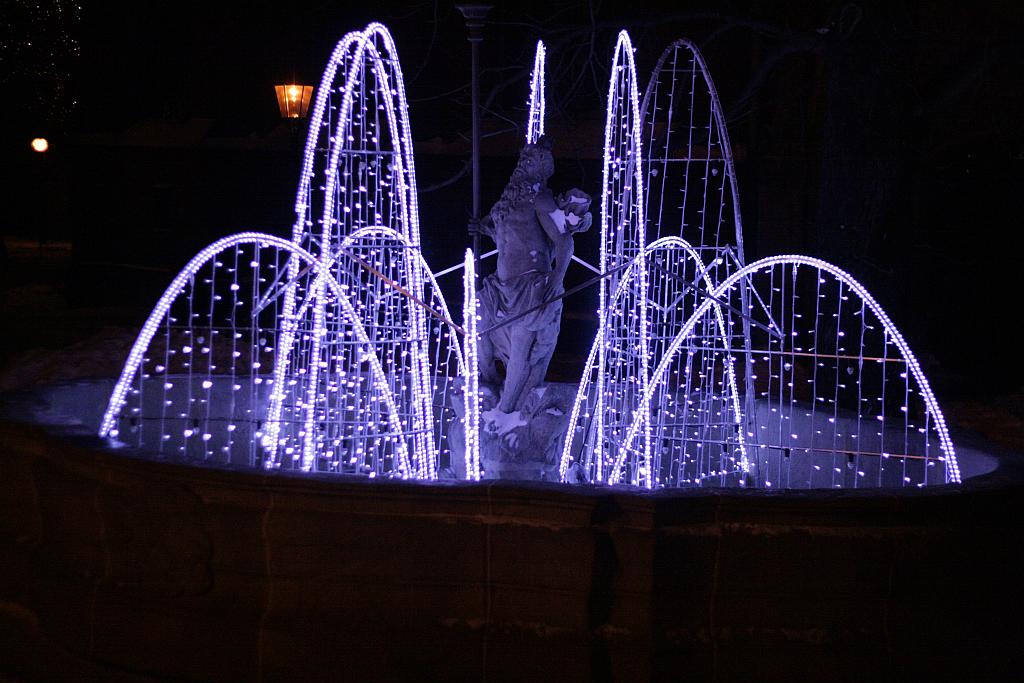 Legnicki rynek pięknie świeci