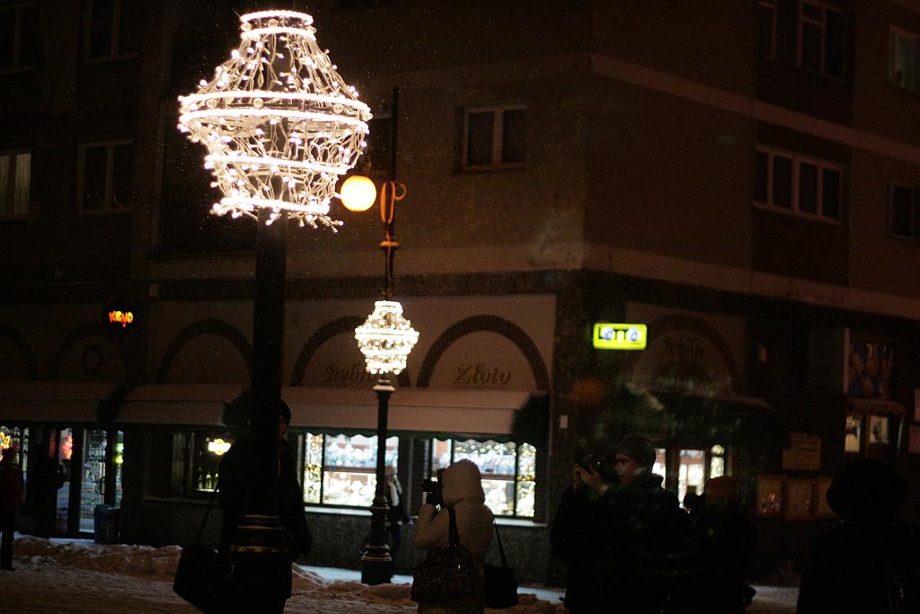 Legnicki rynek pięknie świeci