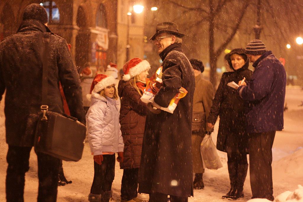 Legnicki rynek pięknie świeci