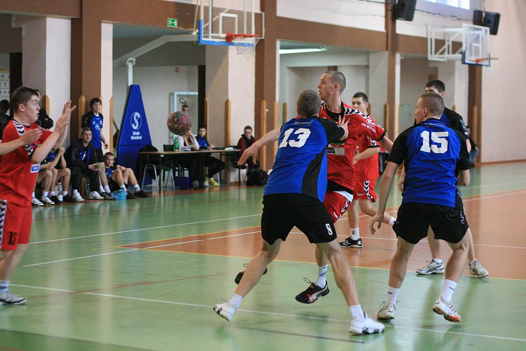 Remis w derbach
