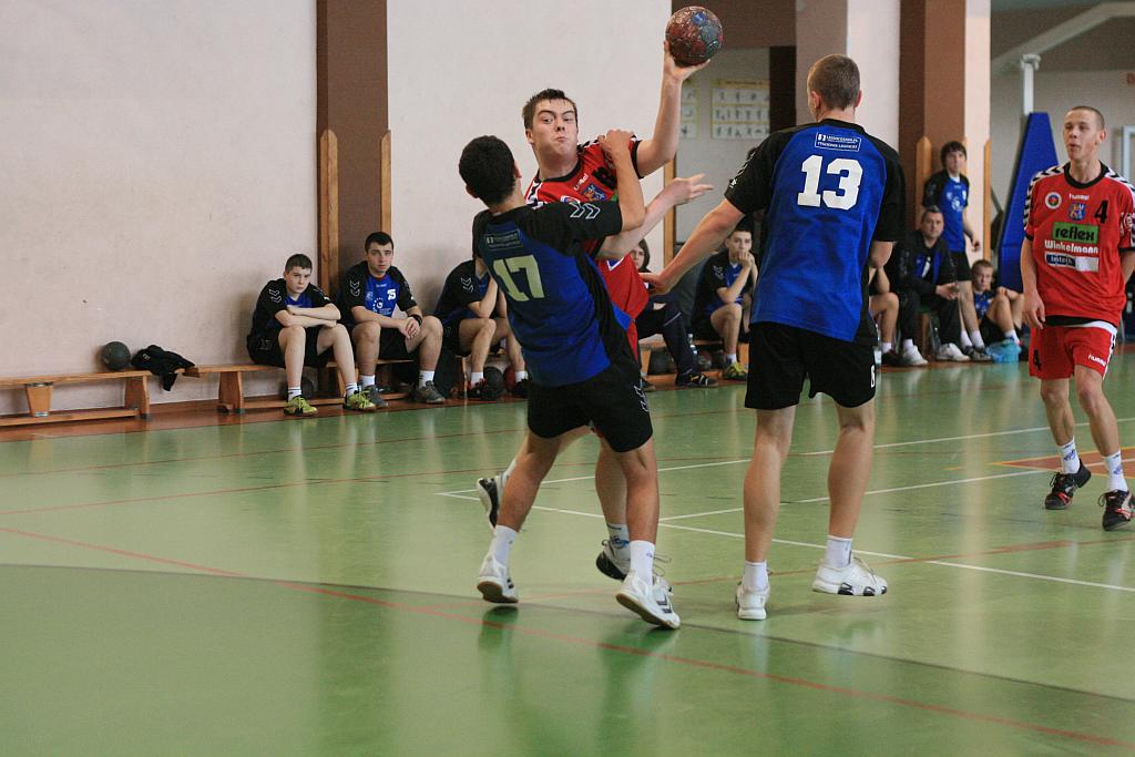 Remis w derbach