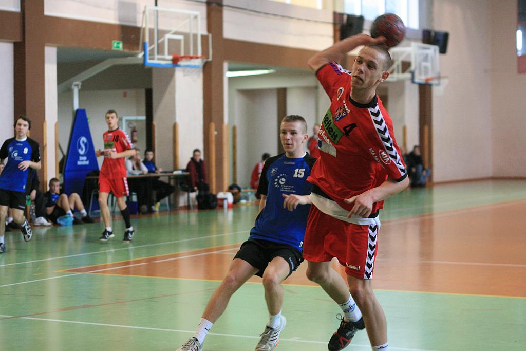 Remis w derbach
