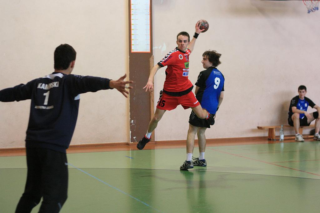 Remis w derbach