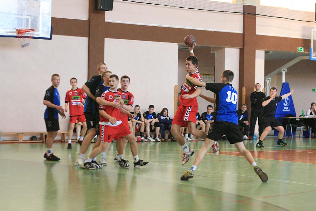 Remis w derbach