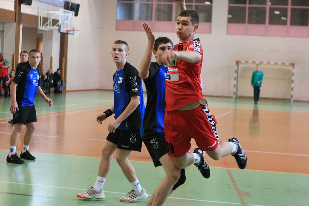 Remis w derbach