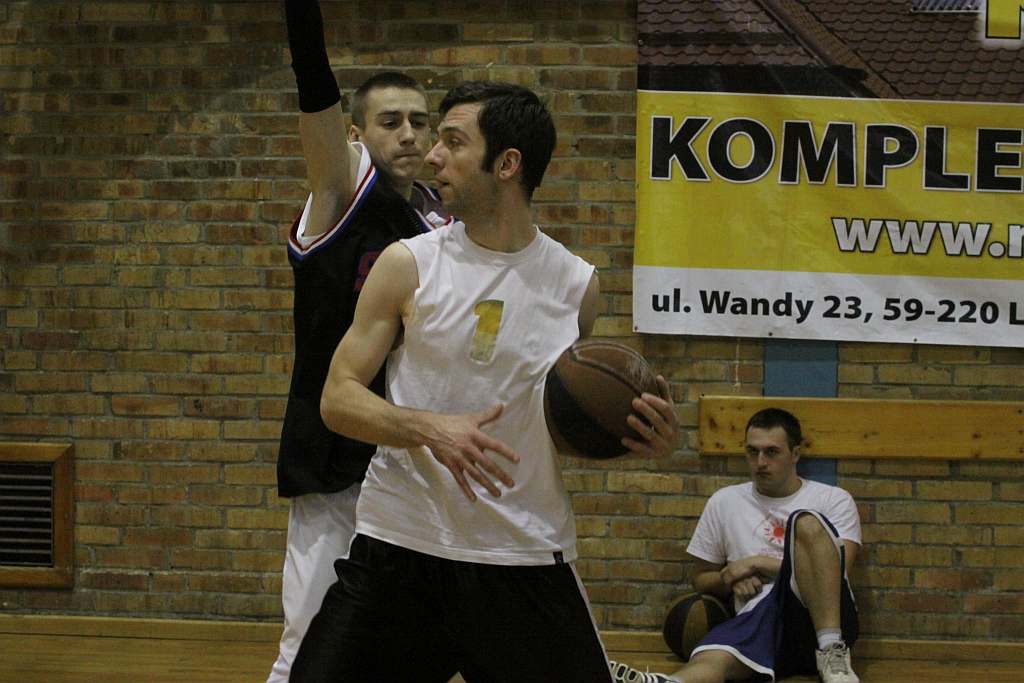 Trio Basket 2011