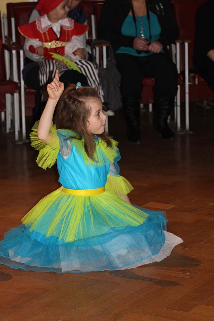 Zabawa karnawałowa w MCK