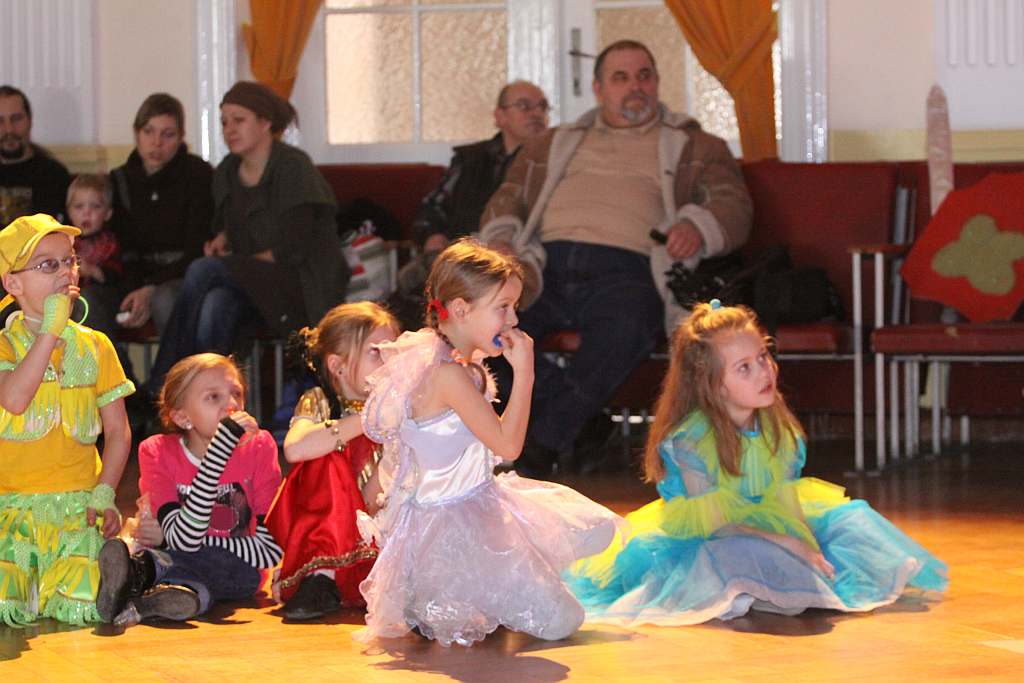 Zabawa karnawałowa w MCK