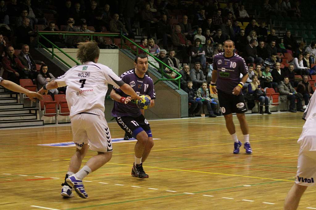 Reflex Miedź dalej od Final Four