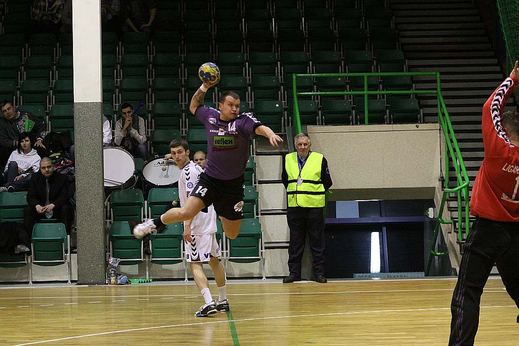 Reflex Miedź dalej od Final Four