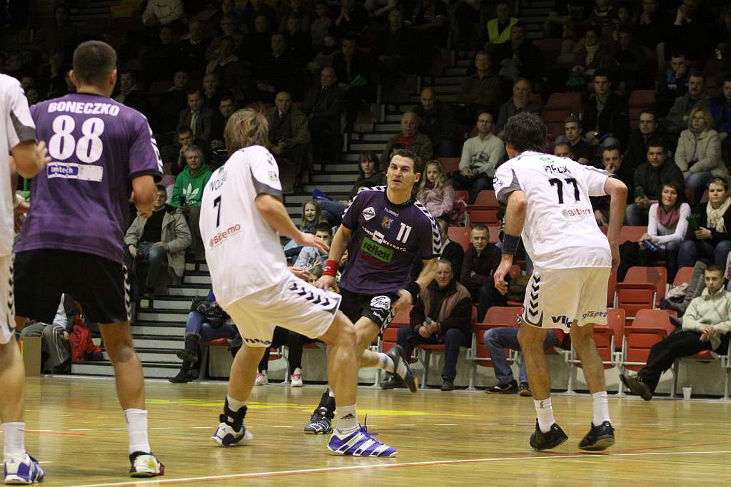 Reflex Miedź dalej od Final Four