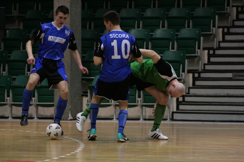 Legnicka Liga Halowa cz.1