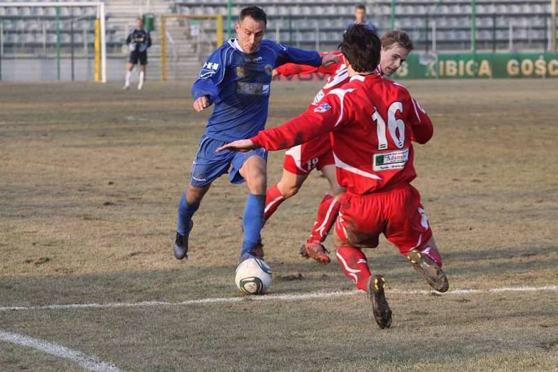 Miedź Legnica – Tur Turek
