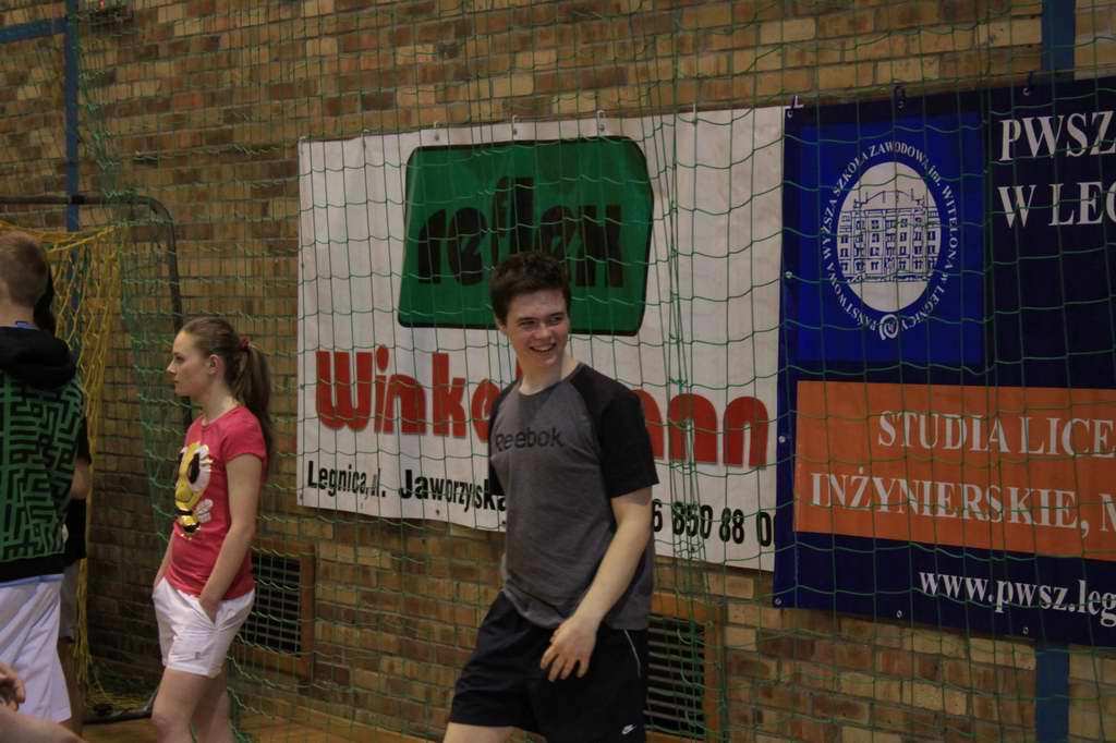 Siatkówka z faworkami