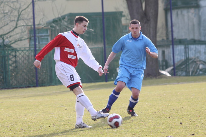 Piast - Konfeks 1:3