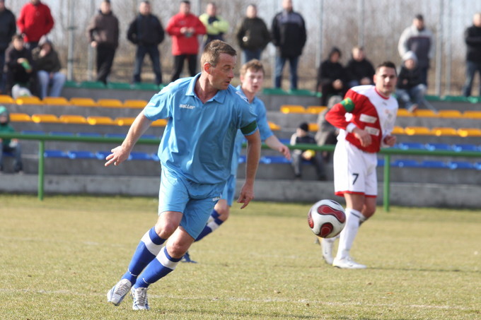Piast - Konfeks 1:3
