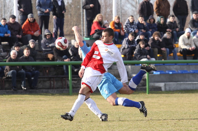 Piast - Konfeks 1:3