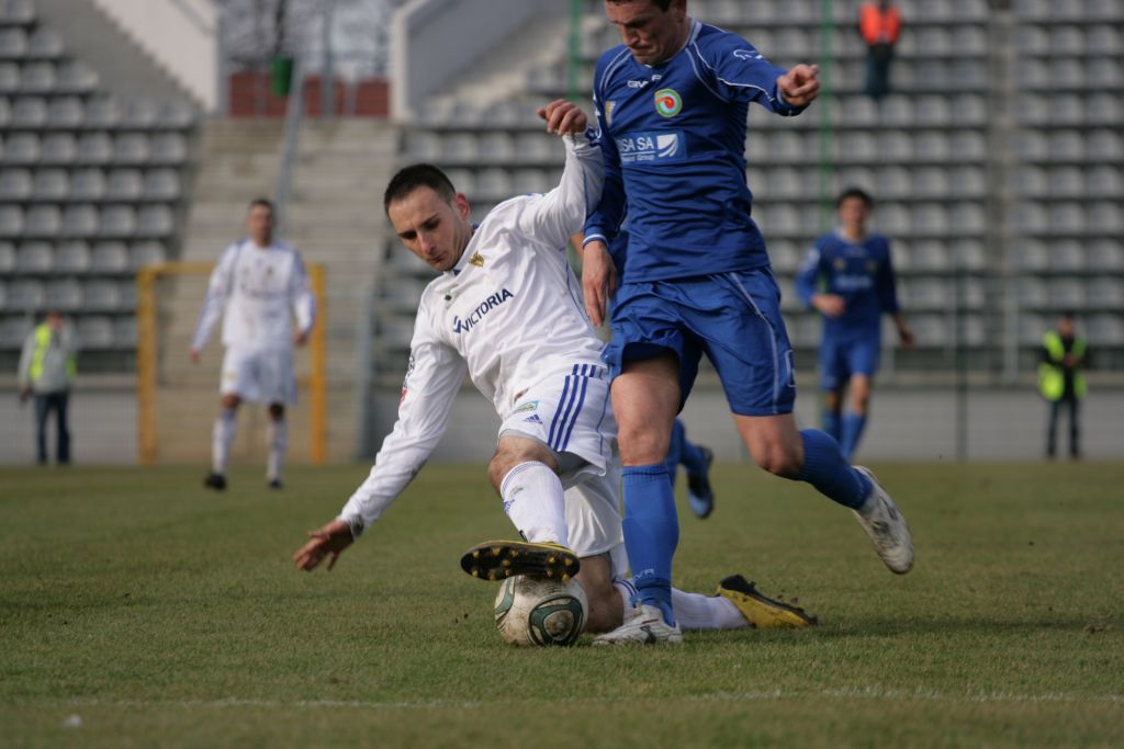 Derby dla Miedzi