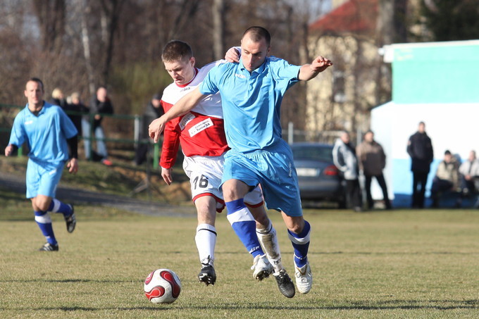 Piast - Konfeks 1:3