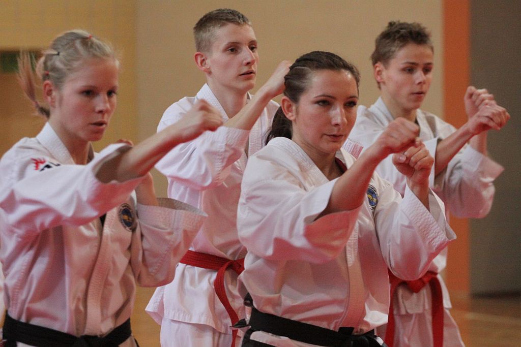 Trening Legnickiego Klubu Taekwondo