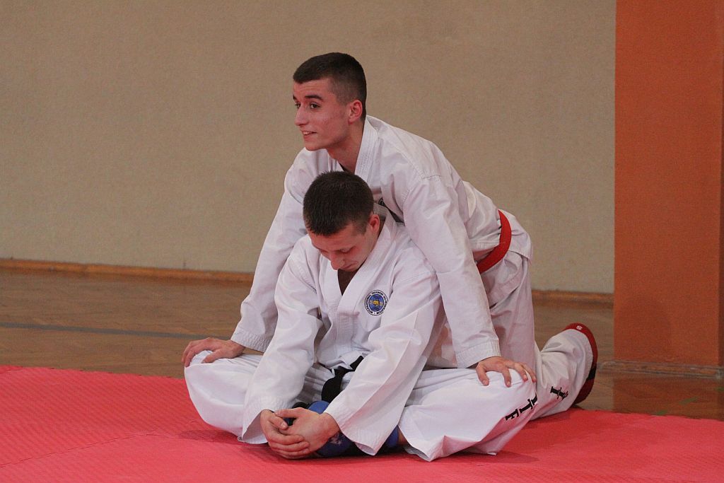 Trening Legnickiego Klubu Taekwondo
