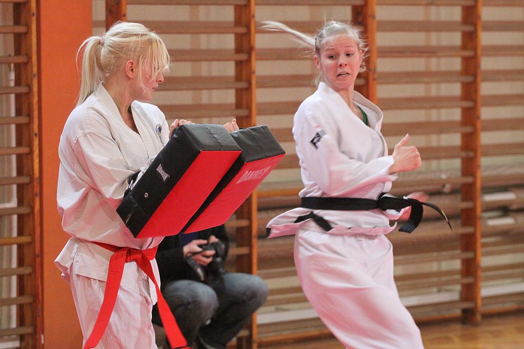 Trening Legnickiego Klubu Taekwondo