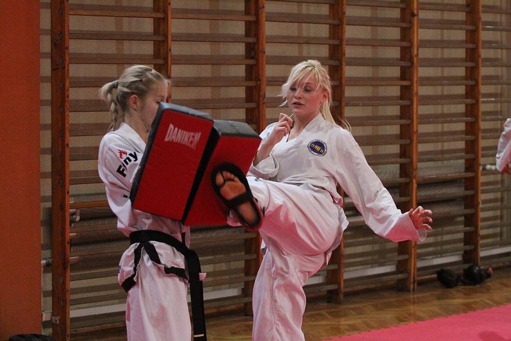 Trening Legnickiego Klubu Taekwondo