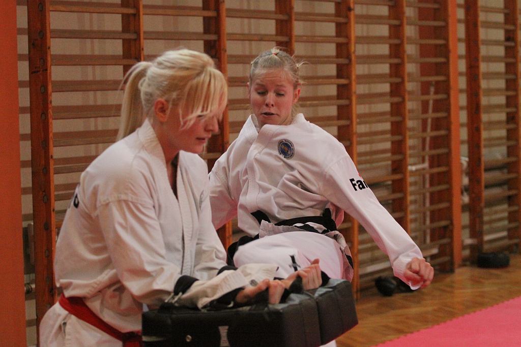Trening Legnickiego Klubu Taekwondo