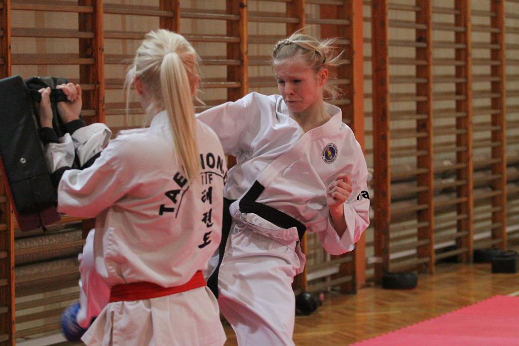 Trening Legnickiego Klubu Taekwondo