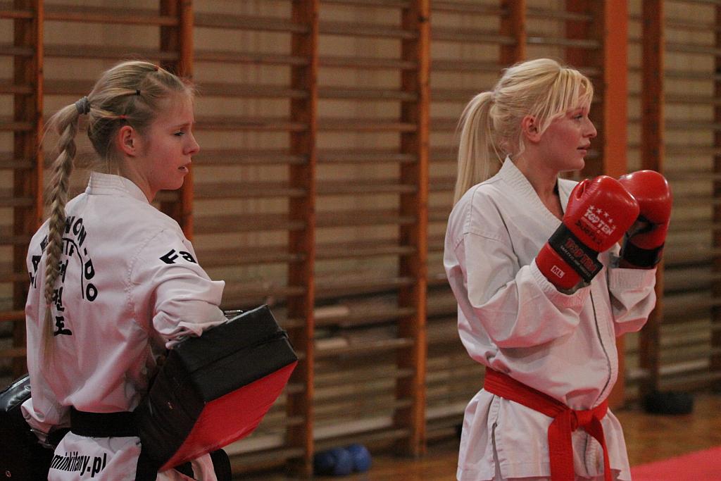 Trening Legnickiego Klubu Taekwondo