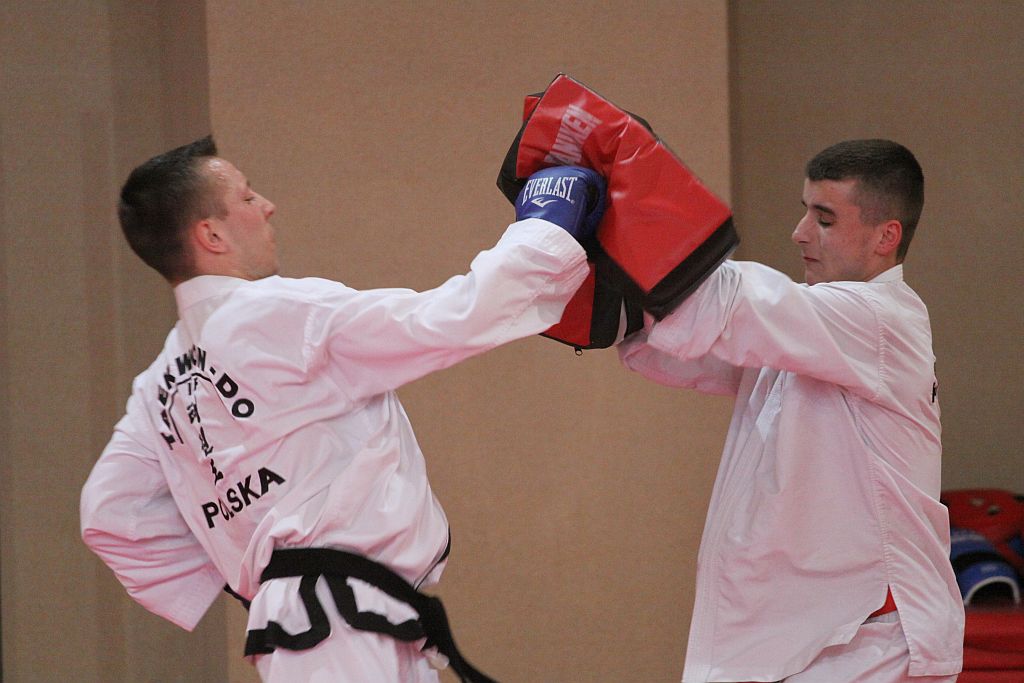 Trening Legnickiego Klubu Taekwondo