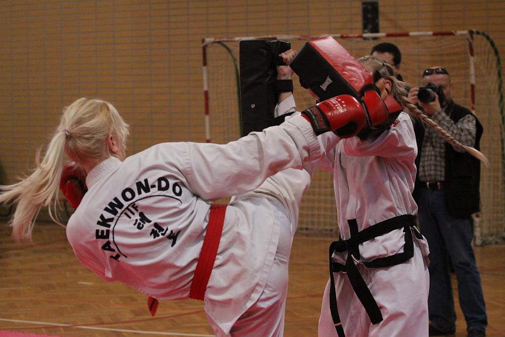 Trening Legnickiego Klubu Taekwondo