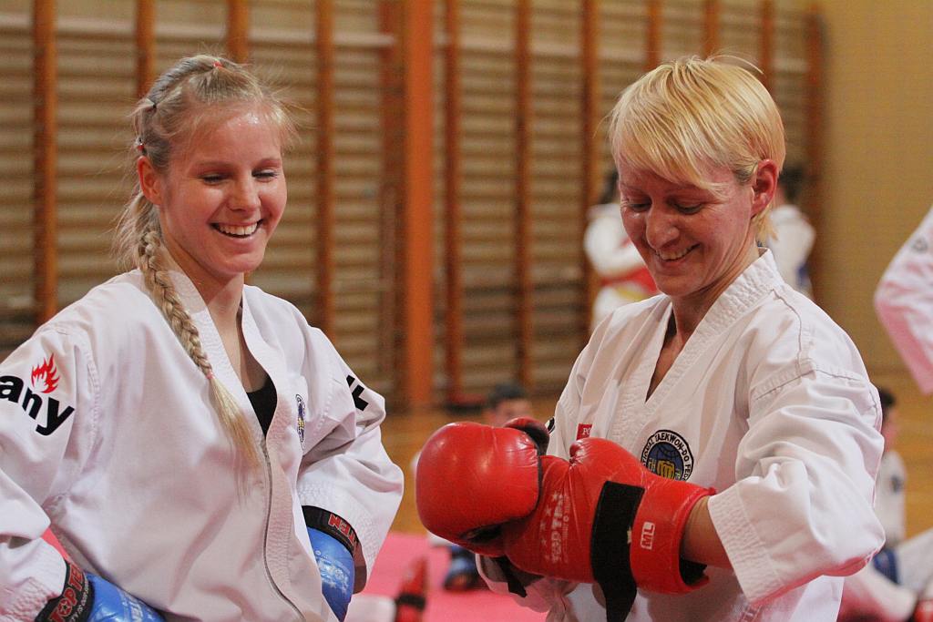 Trening Legnickiego Klubu Taekwondo