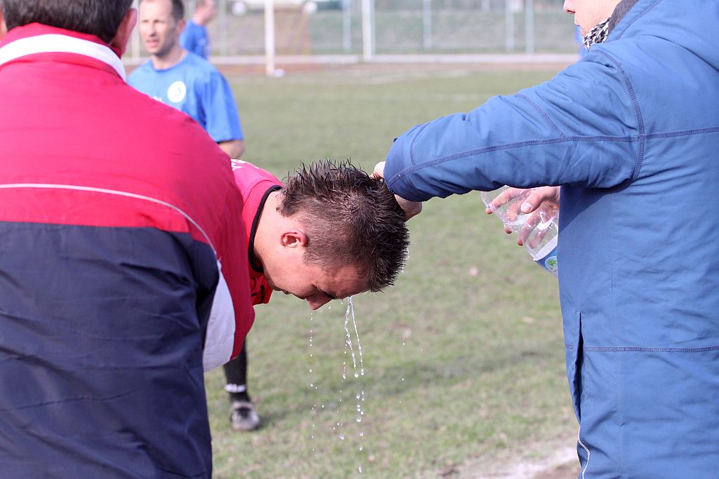 Kaczawa - Dąb 2:3