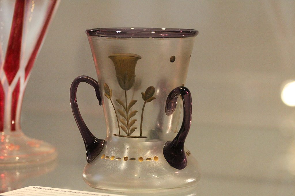 Szkło Secesyjne w Muzeum Miedzi