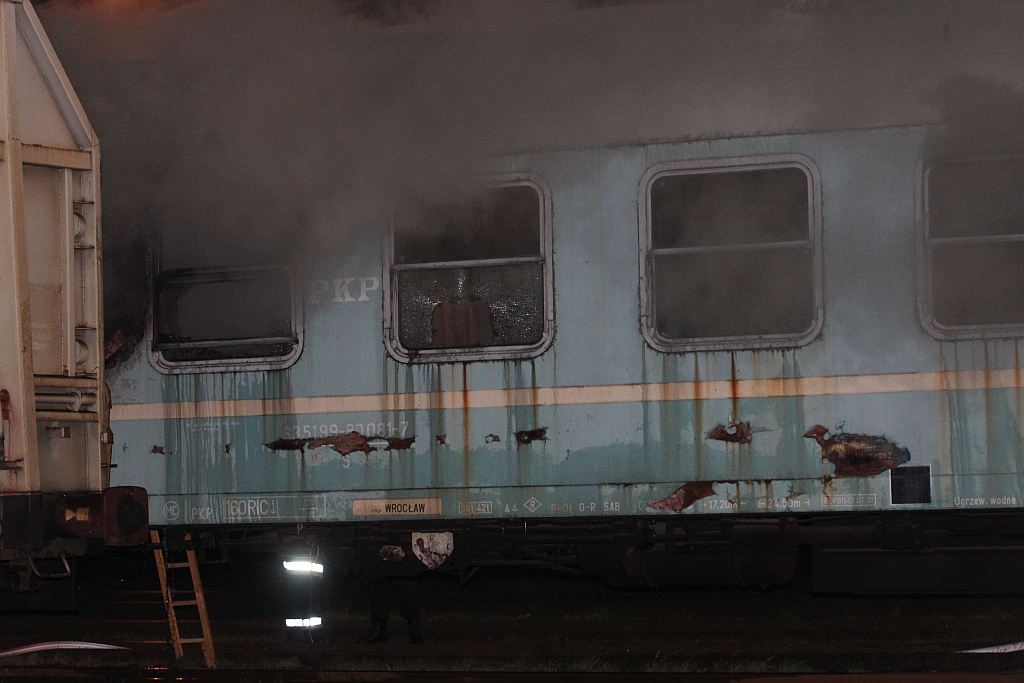 Pożar wagonu na bocznicy